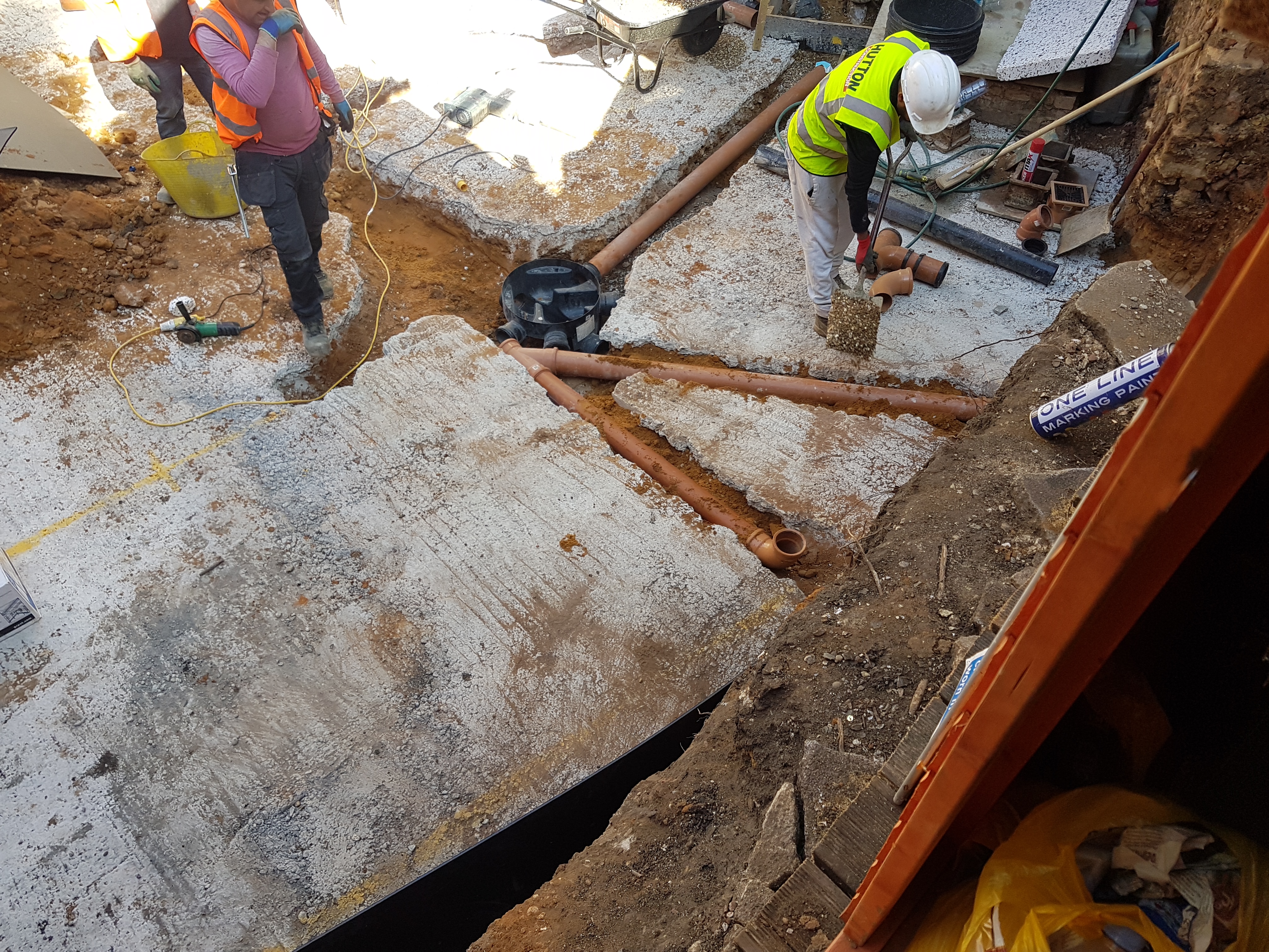 Drainage installation