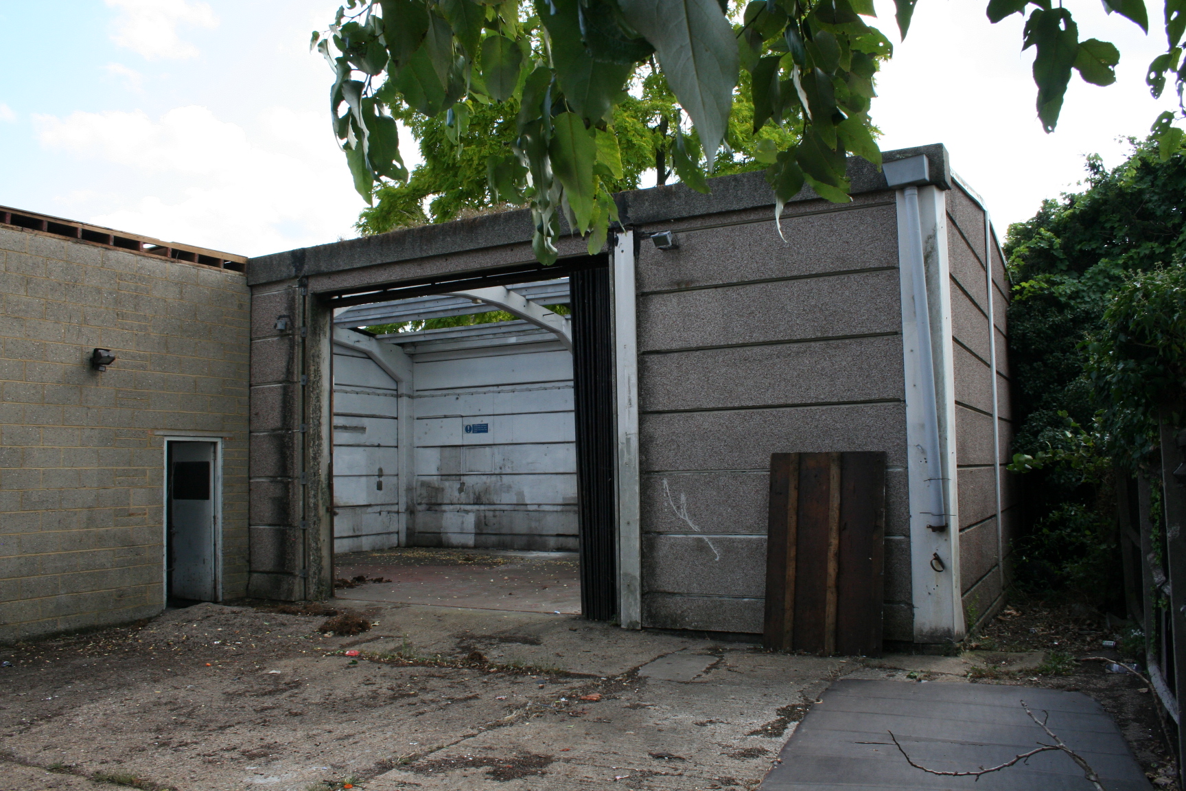 Existing garage bay