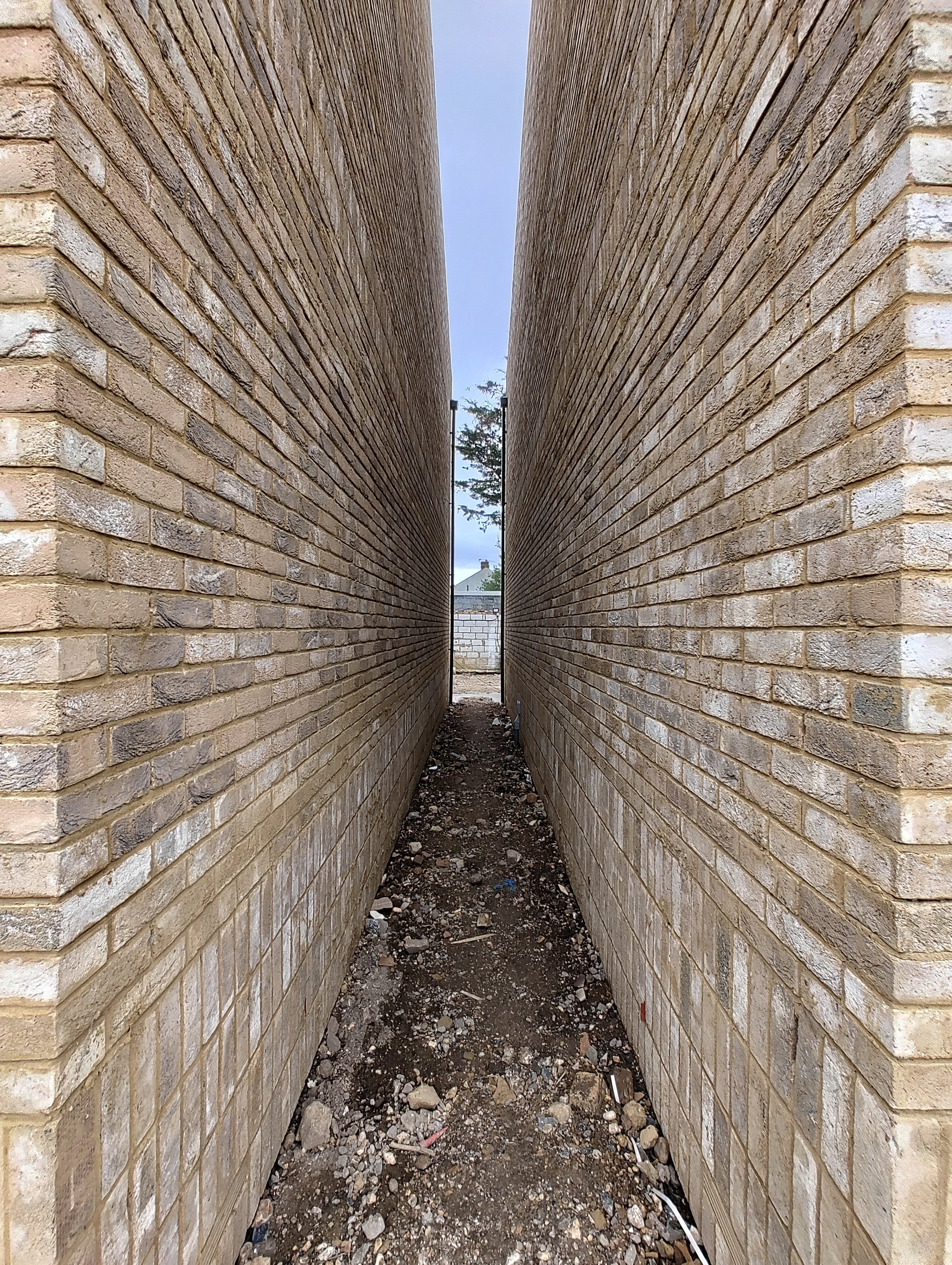 Party wall brickwork