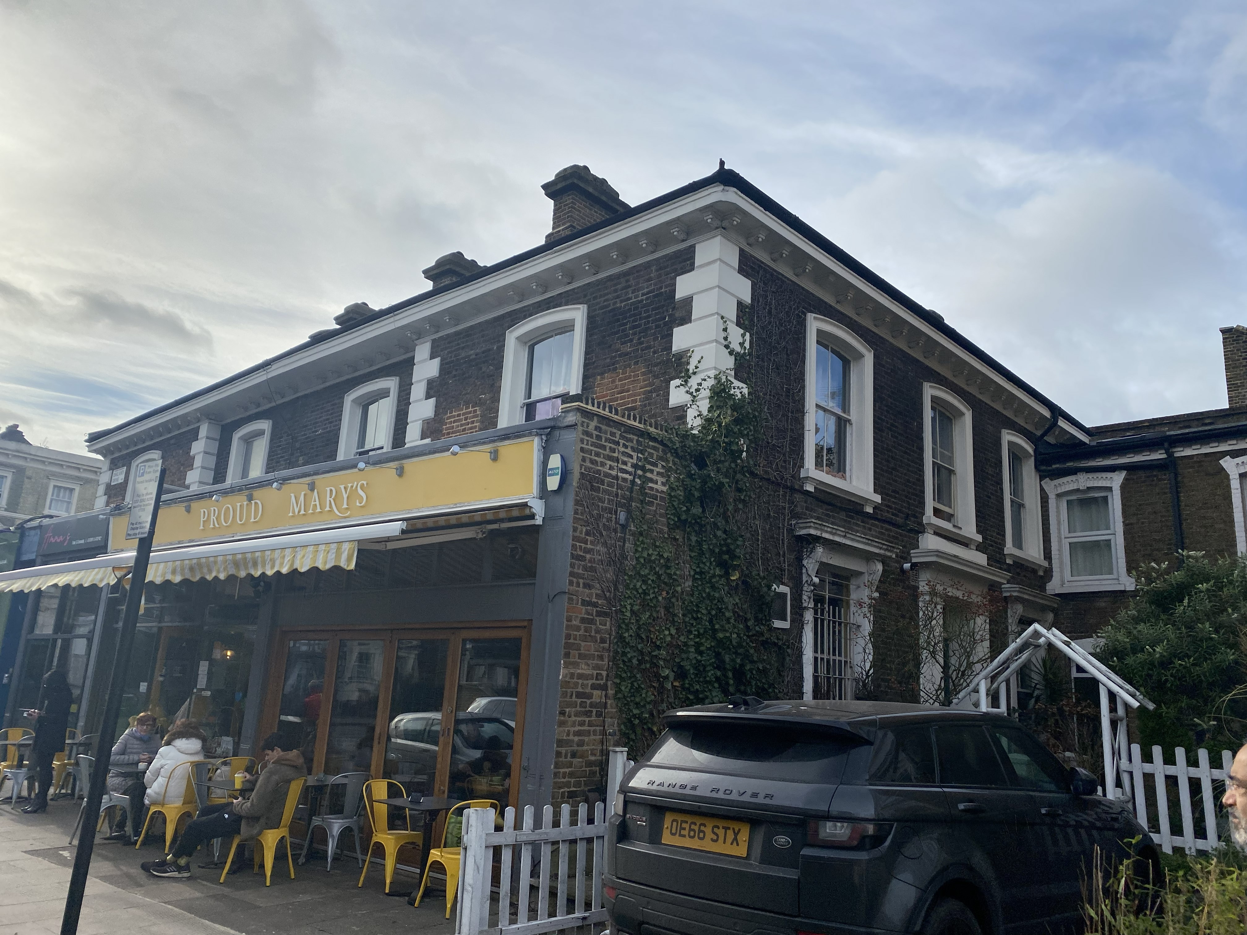 Existing building Oaklands Grove view