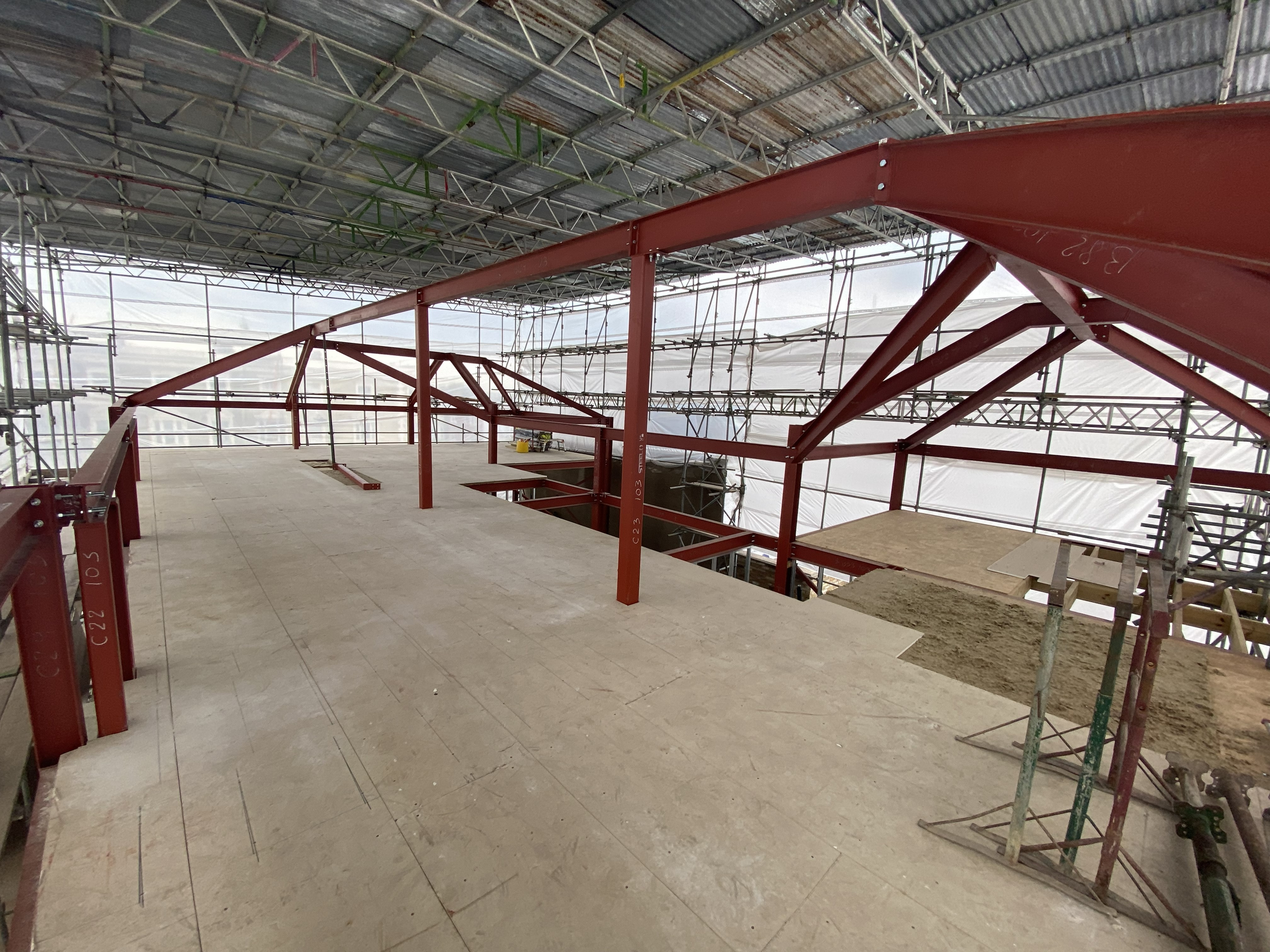 Steel frame upper floor slab roof trusses