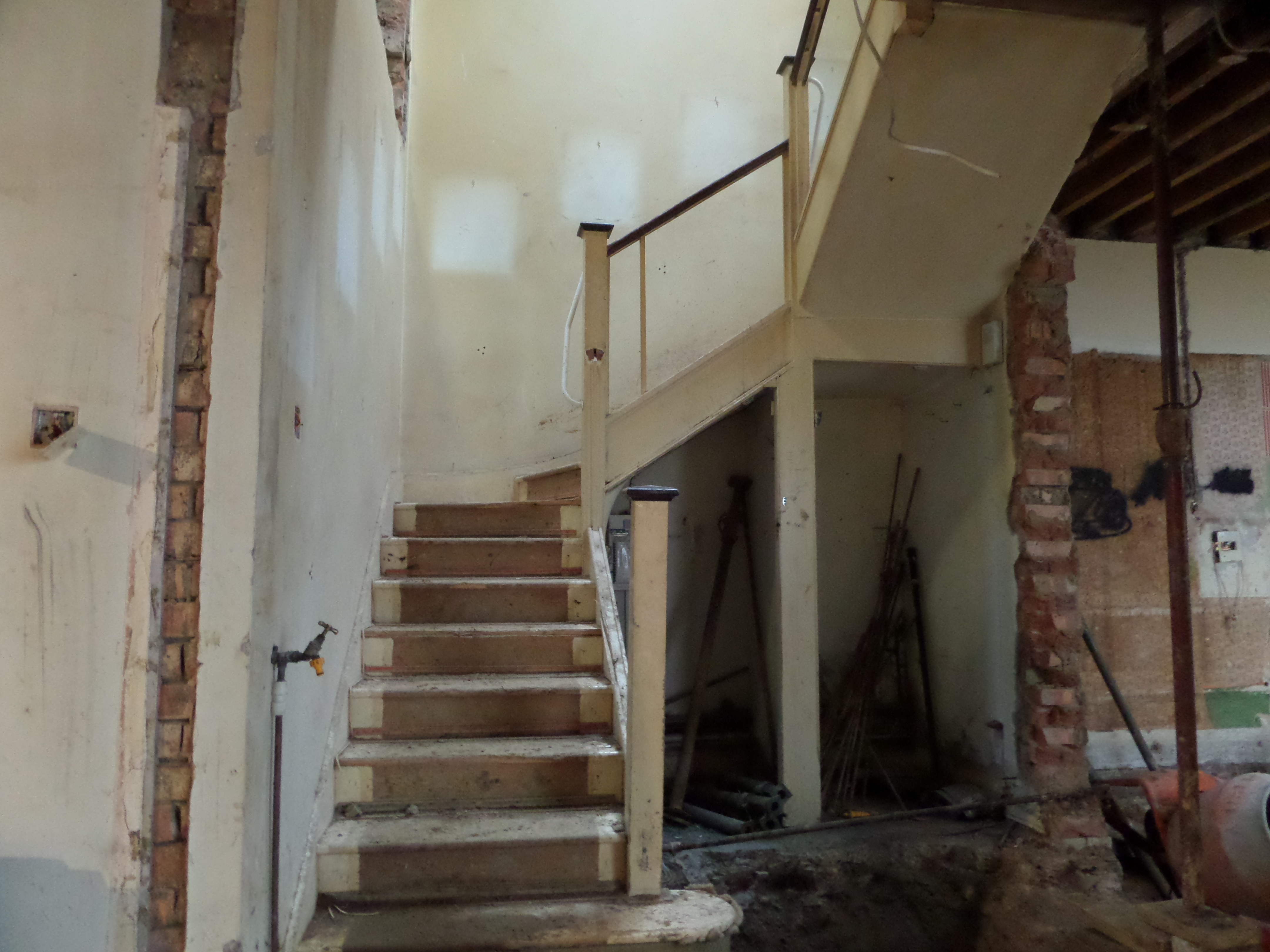 Existing staircase